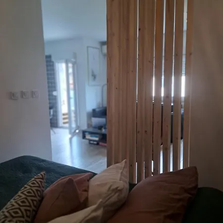 Apartman Art *